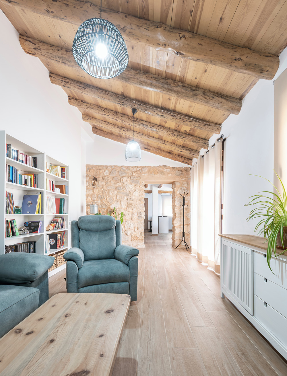 Casa Valera, Teruel, rehabilitación integral de vivienda unifamiliar adosada por Raíces Arquitectura