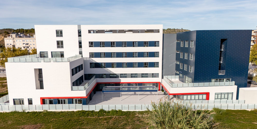 Residencia Gandía, equipamiento de Obra nueva de residencia para personas mayores por Raices Arquitectura por Raices estudio de Arquitectura