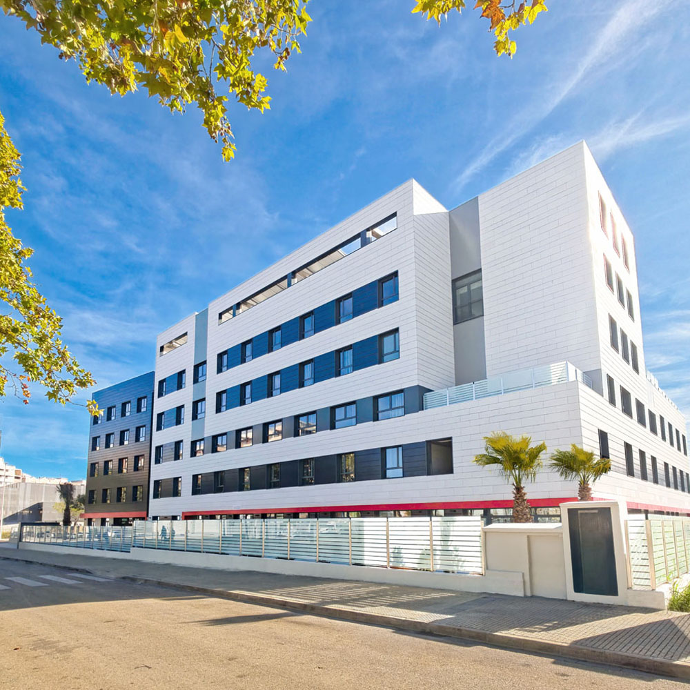 Residencia Gandía, equipamiento de Obra nueva de residencia para personas mayores por Raices Arquitectura por Raices estudio de Arquitectura