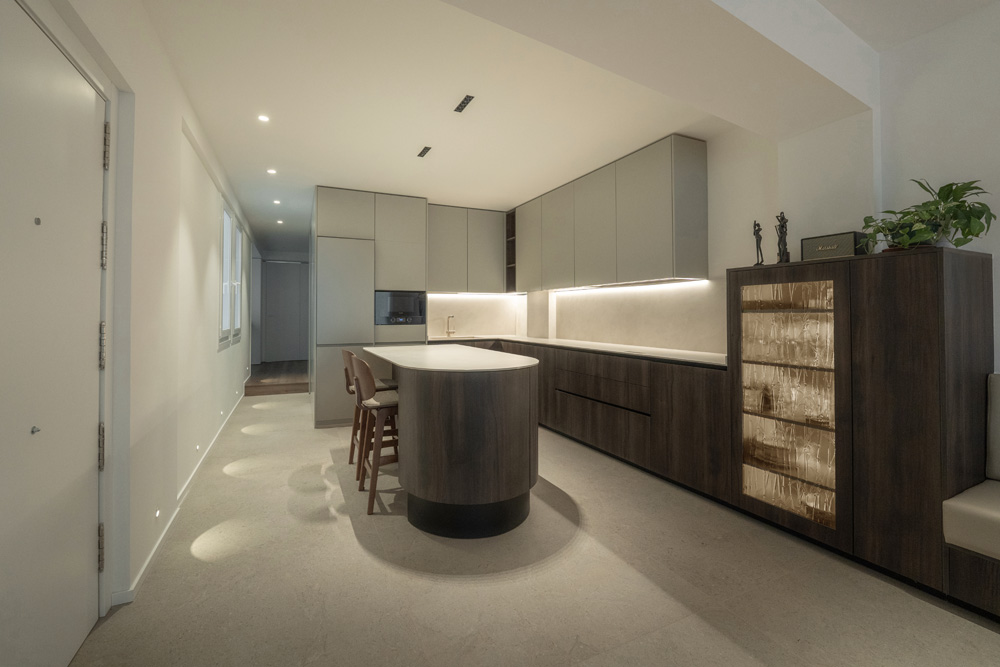 Casa Lienzo, Zaragoza. Reforma interior de vivienda realizada por el estudio Raíces Estudio de Arquitectura