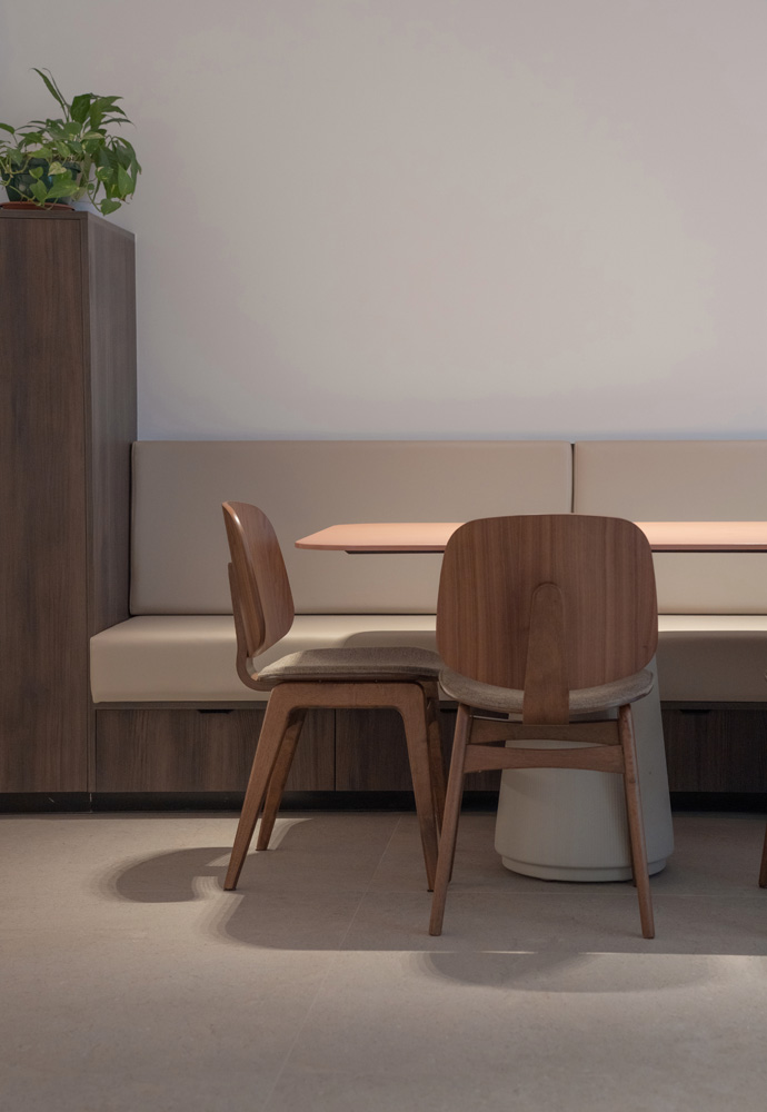 Casa Lienzo, Zaragoza. Reforma interior de vivienda realizada por el estudio Raíces Estudio de Arquitectura